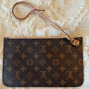 Louis Vuitton Pochette MM Rose Ballerine